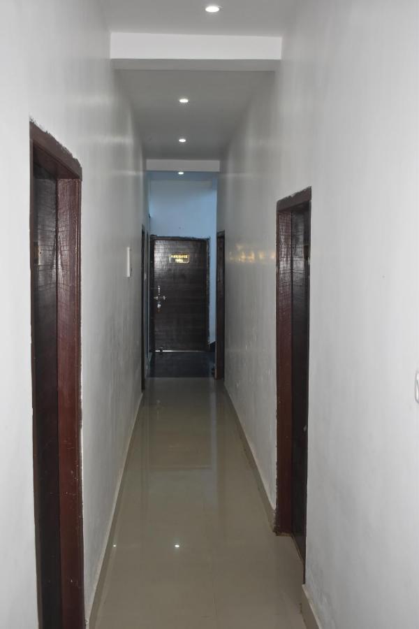 Hotel Vishal Buxar Exterior foto